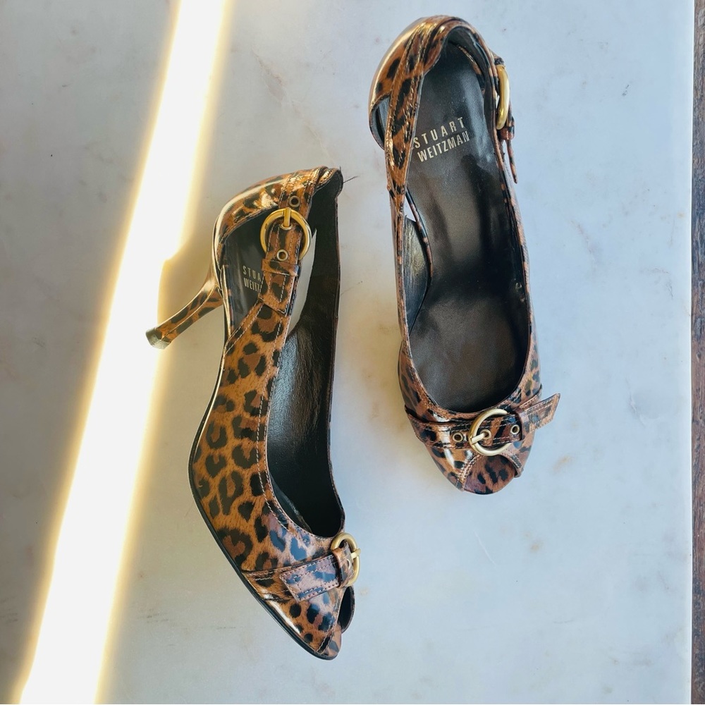 Stuart Weitzman Leopard Print Patent Peep Toe Hee… - image 1